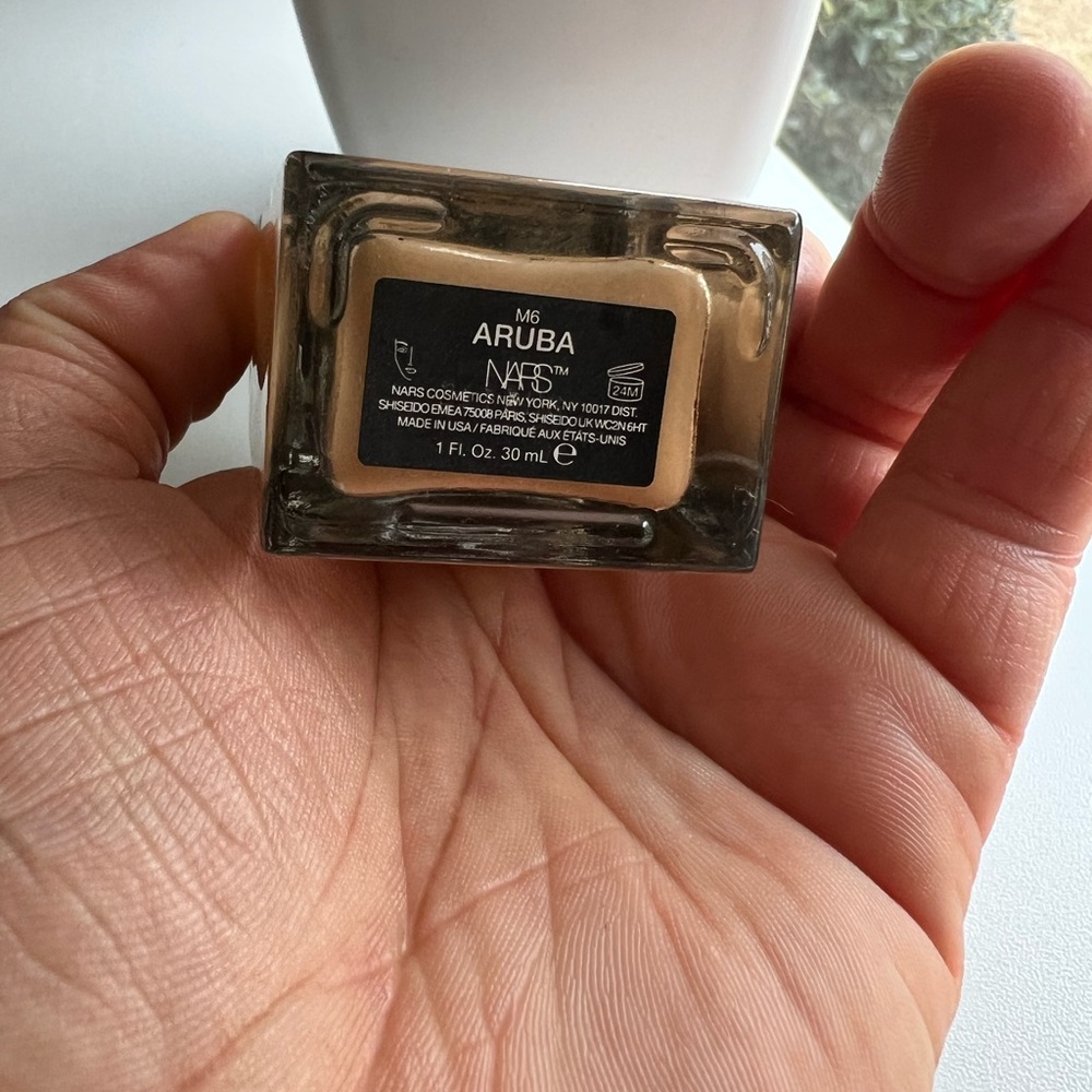 NARS Light Reflecting Foundation (Aruba)